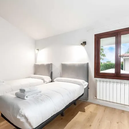 Valdes-un Lugar Idilico,cerca De La Costa * Posada De Llanes