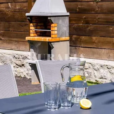 Valdes-un Lugar Idilico,cerca De La Costa